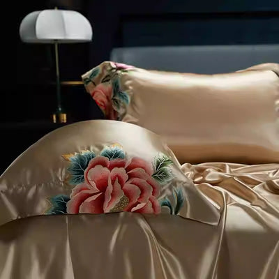 ROYAL - Embroidered 25 Momme Full Silk Bedlinen Set 4pcs